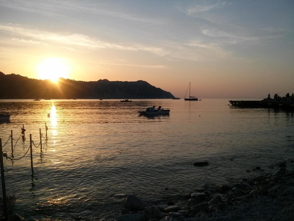 D'Ago48 Bed & Breakfast Ancona Bagian luar foto